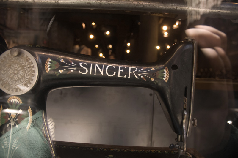 An old Singer sewing machine