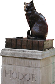 Statue of Hodge outside Johnson's Gough Square
house.